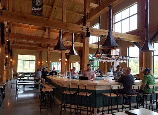 vermont/lamoille-county/restaurant/von-trapp-brewery-bierhall