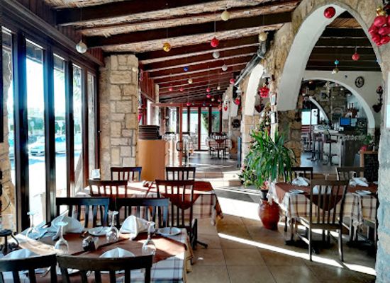 cyprus/morphou-bay/restaurant/corallo