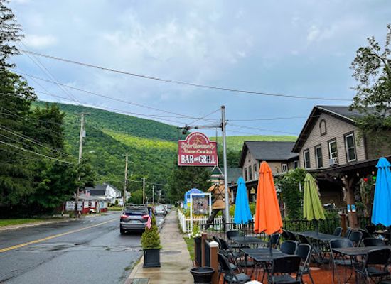 new-york/catskill-mountains/restaurant/sportsman-s-alamo-cantina