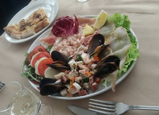 italy/monferrato/restaurant/la-lupa