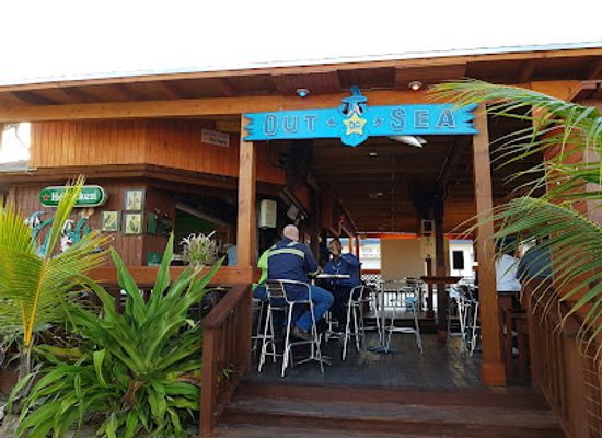 the-bahamas/lucaya/restaurant/out-da-sea