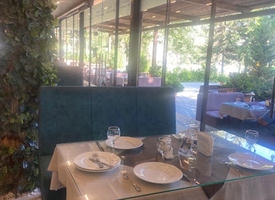 azerbaijan/absheron-peninsula/restaurant/garden-restourant