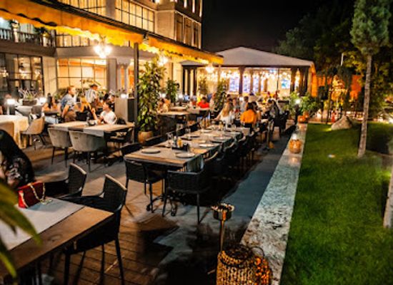 moldova/chisinau-county/restaurant/gray-goose-garden