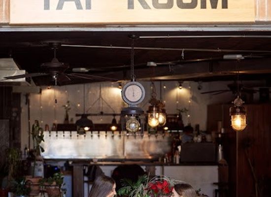 spain/madrid/malasana/restaurant/the-toast-taproom-malasana-restaurante-y-cerveceria-artesanal-brunch