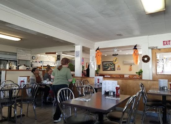 new-hampshire/nashua/restaurant/bud-s-restaurant