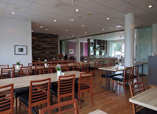 iceland/seydisfjordur/restaurant/lyng-restaurant