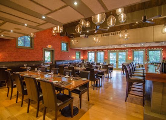 new-york/hudson-valley/restaurant/henry-s-at-the-farm