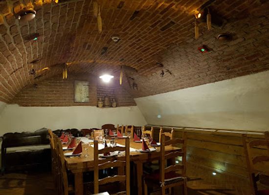 hungary/debrecen/restaurant/regi-posta-restaurant