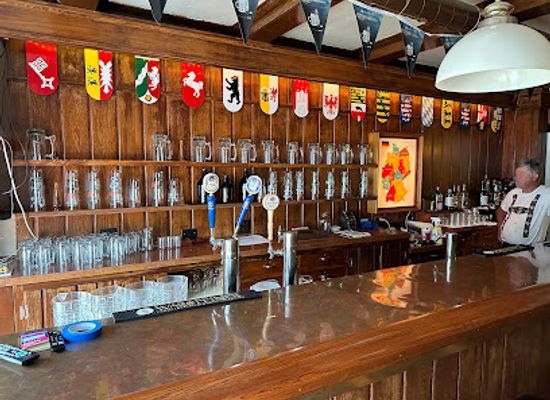 ohio/sandusky/restaurant/boeckling-club