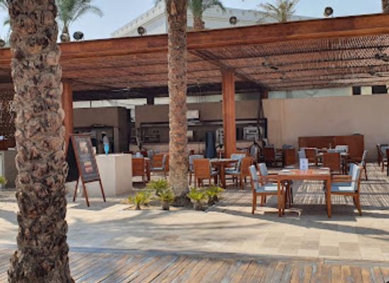 egypt/luxor/karnak/restaurant/olives