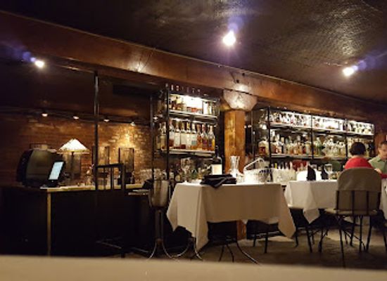 nebraska/loess-hills/restaurant/v-mertz
