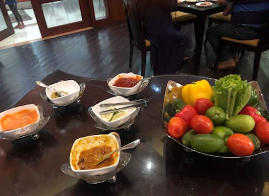 bangladesh/srimangal/restaurant/fowara-dine