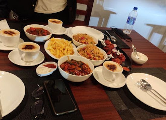 india/imphal/restaurant/delish