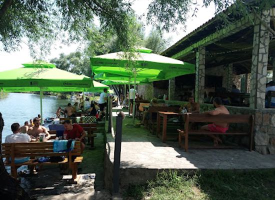 montenegro/cetinje/restaurant/restoran-dodosi