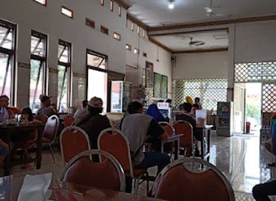 indonesia/east-java/restaurant/depot-nikmat