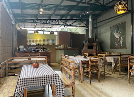 ethiopia/addis-ababa/sarbet/restaurant/bettucci-ristorante-pizzeria