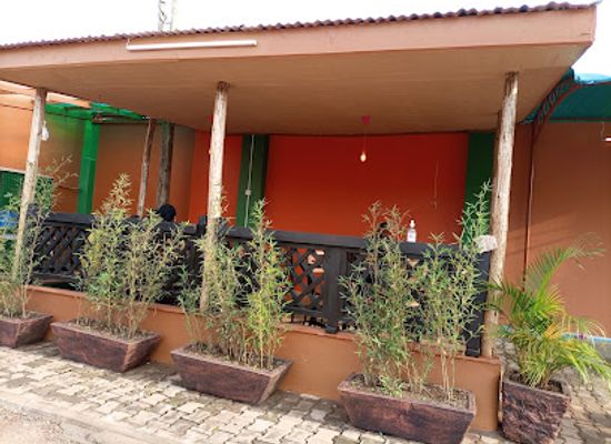 uganda/lango/restaurant/lyosa-cafe-restaurant
