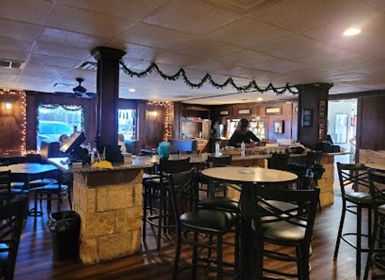 texas/golden-triangle/restaurant/walter-s-tavern