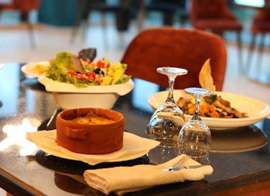 algeria/constantine-region/restaurant/apex-restaurant-et-cafe
