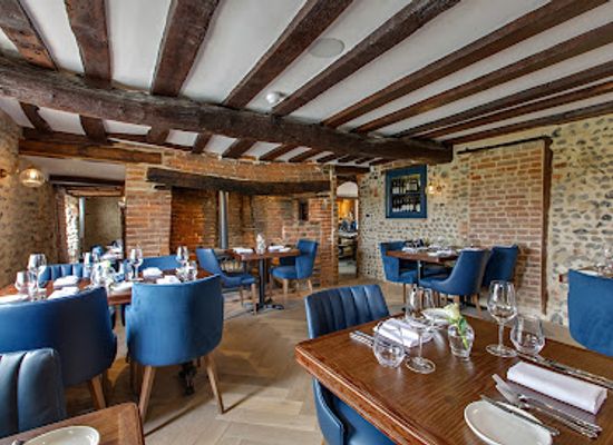 united-kingdom/the-broads/restaurant/the-ingham-swan