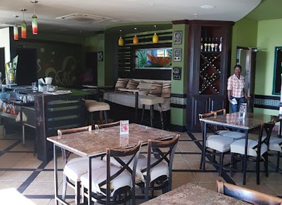 jamaica/manchester-plateau/restaurant/omg-restaurant-coffee-bar