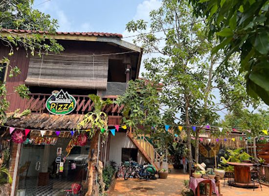 cambodia/mondulkiri-province/restaurant/mondulkiri-pizza