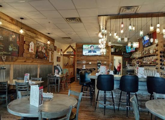 minnesota/big-woods/restaurant/tipsy-chicken-kitchen-cocktails