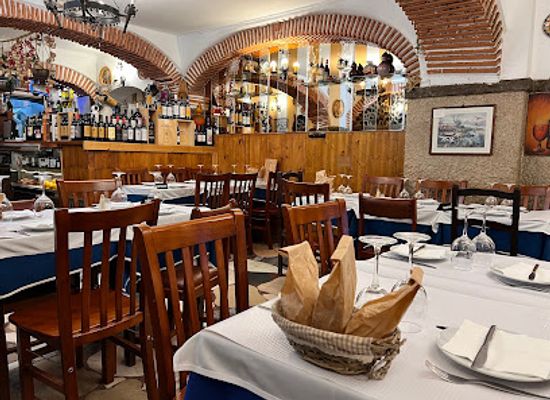 portugal/lisbon/belem/restaurant/restaurante-adega-de-belem