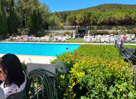 france/les-calanques-national-park/restaurant/les-terrasses-du-phoceen