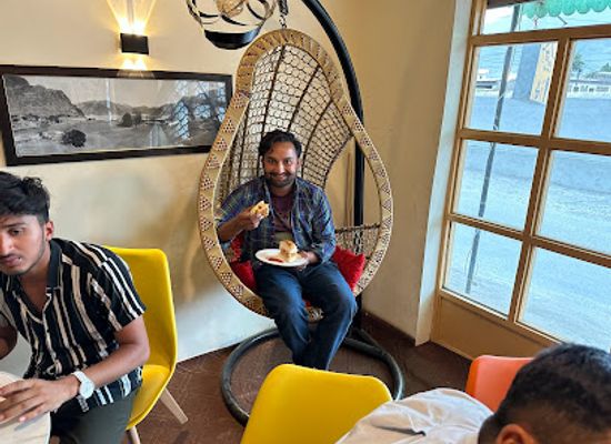 pakistan/skardu/restaurant/yak-and-bull-cafe-skardu