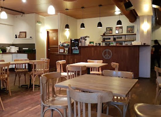 faroe-islands/gjogv/restaurant/pizza-67