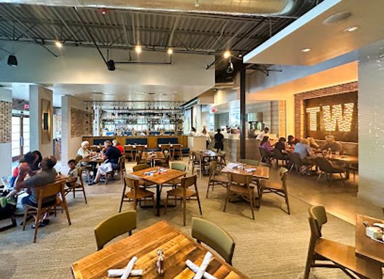 texas/the-woodlands/restaurant/local-table