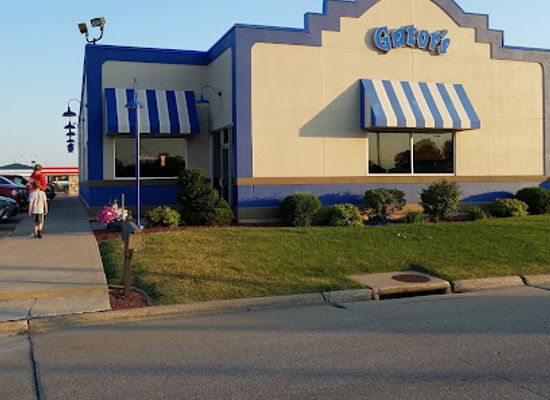 iowa/burlington/restaurant/gator-s-grill-spirits
