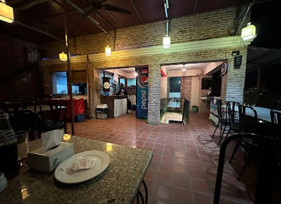 nepal/patan/restaurant/patan-royal-cafe