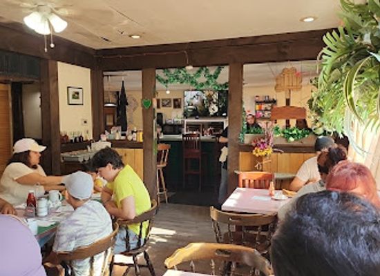 connecticut/waterbury/restaurant/top-o-the-mornin