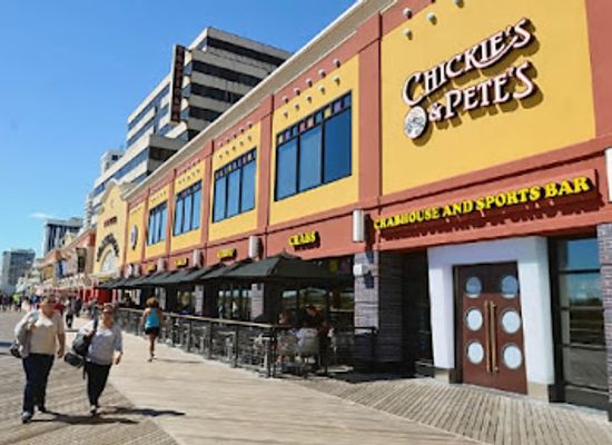 new-jersey/atlantic-city-boardwalk/restaurant/chickie-s-pete-s
