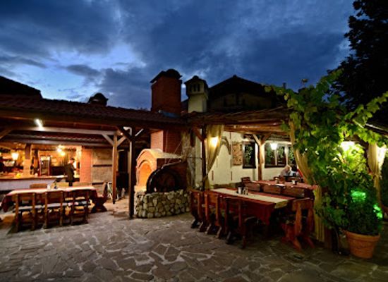 bulgaria/rhodopes/restaurant/p-t-rhodope-village