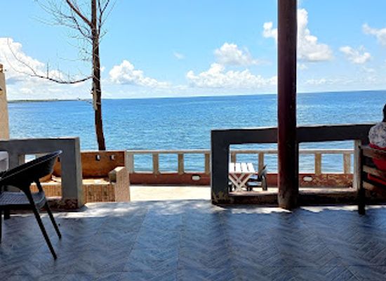 mozambique/cabo-delgado-province/restaurant/upeponi-chabane-combo