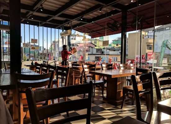 sri-lanka/colombo/slave-island/restaurant/fazly-s-halal-refreshment