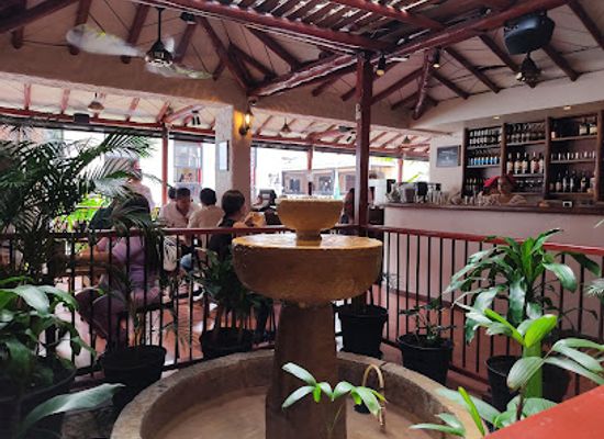 colombia/medellin/restaurant/restaurante-la-hacienda