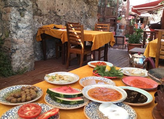 turkiye/lycian-way/restaurant/lebessos-wine-haus-restaurant-kahvaltici-mahmut