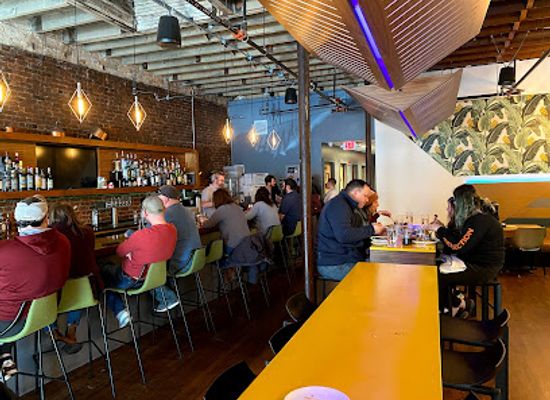 massachusetts/quincy/restaurant/idle-hour