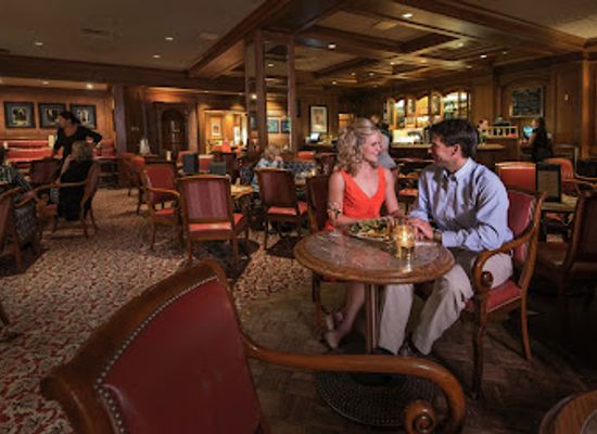 idaho/sun-valley/restaurant/duchin-lounge
