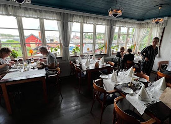 sweden/scania/restaurant/sandhamns-vardshus