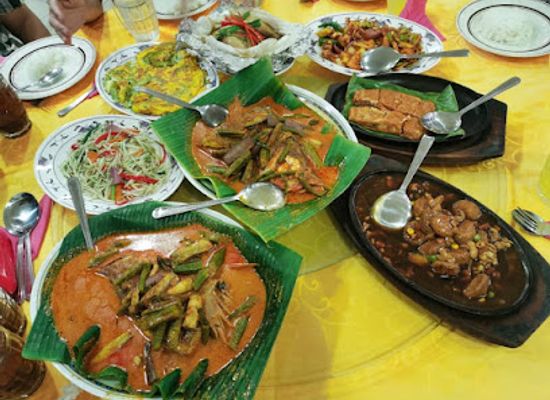 malaysia/johor-bahru/restaurant/johor-bahru-jb-restoran-sulam-best-kari-kepala-ikan-best-curry-fish-head-best-asam-pedas-ikan-best-asam-fish-best-seafood