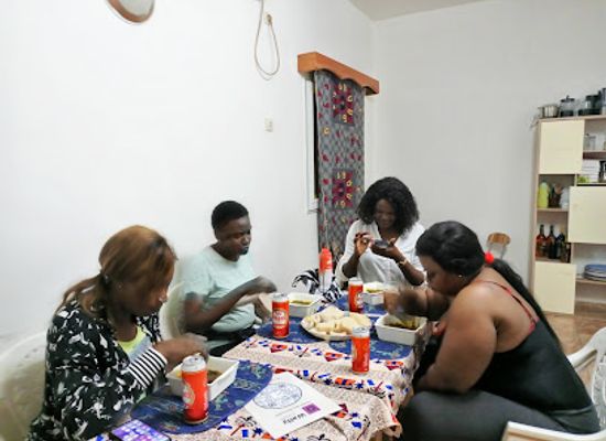 gabon/ogooue-lolo-province/restaurant/o-wally-cuisine