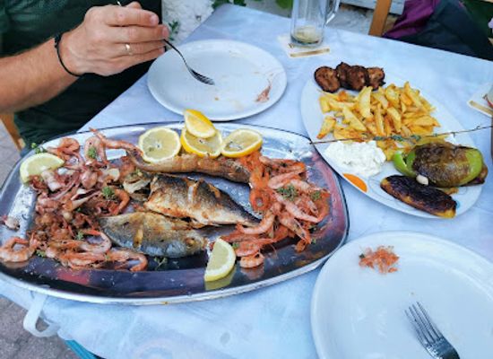 albania/himara/restaurant/cafe-kanda