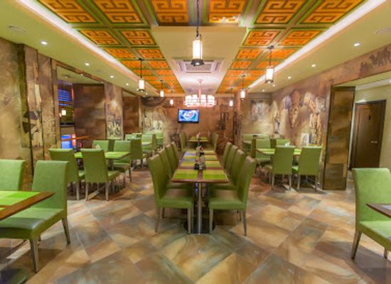 mongolia/buir-lake/restaurant/modern-nomads-2