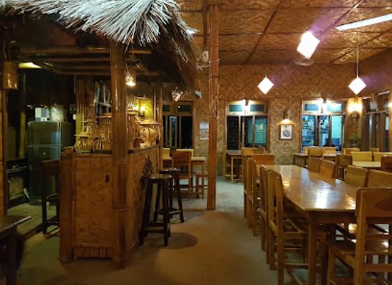 myanmar-burma/inle-lake/restaurant/myat-thet-kaung