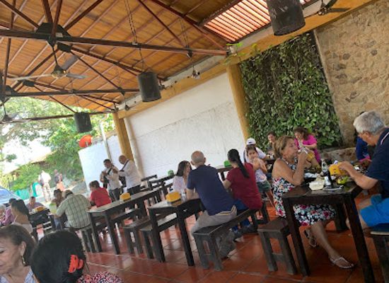 colombia/cauca-valley/restaurant/el-parador-de-rozo